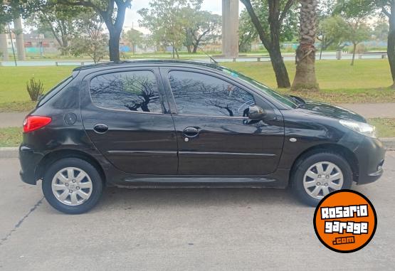 Autos - Peugeot 207 Compact XS 2010 Diesel 150000Km - En Venta