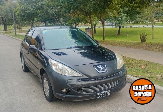 Autos - Peugeot 207 Compact XS 2010 Diesel 150000Km - En Venta
