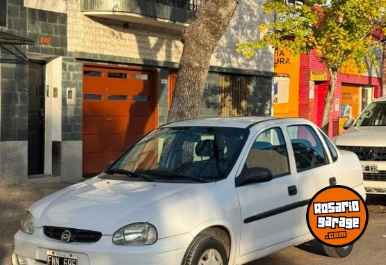 Autos - Chevrolet Classic 2006 Nafta 143000Km - En Venta
