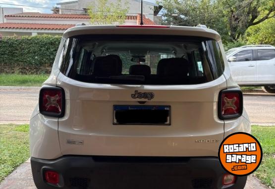 Camionetas - Jeep Renegade 2016 Nafta 56000Km - En Venta