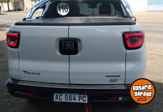 Camionetas - Fiat Toro freedon 4x4 2017 Diesel 117000Km - En Venta