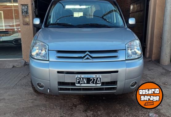 Utilitarios - Citroen Citro�n berlingo multispa 2015 Diesel 140000Km - En Venta