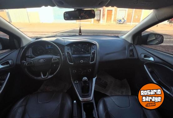 Autos - Ford Focus se 2.0 2017 Nafta 130000Km - En Venta