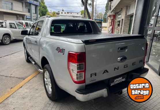 Camionetas - Ford Ranger 3.2 limited 2017 Diesel 156000Km - En Venta