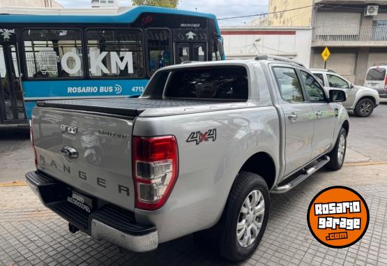 Camionetas - Ford Ranger 3.2 limited 2017 Diesel 156000Km - En Venta
