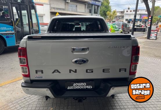 Camionetas - Ford Ranger 3.2 limited 2017 Diesel 156000Km - En Venta