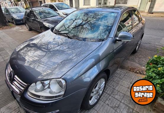 Autos - Volkswagen Vento 2.5 2010 Nafta 151000Km - En Venta