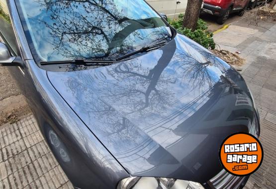 Autos - Volkswagen Vento 2.5 2010 Nafta 151000Km - En Venta