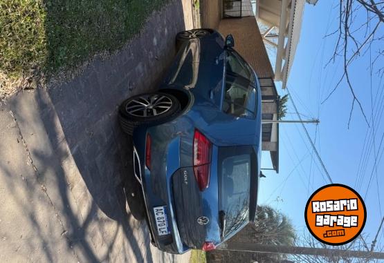 Autos - Volkswagen Golf 2018 Nafta 110000Km - En Venta