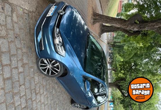 Autos - Volkswagen Golf 2018 Nafta 110000Km - En Venta