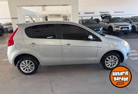Autos - Fiat PALIO ATTRACTIVE 1.4 2017 Nafta 115000Km - En Venta