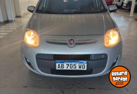 Autos - Fiat PALIO ATTRACTIVE 1.4 2017 Nafta 115000Km - En Venta