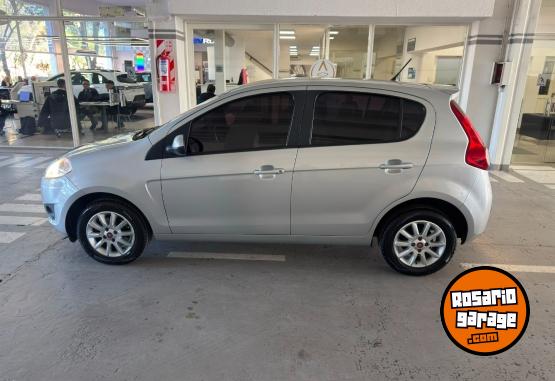 Autos - Fiat PALIO ATTRACTIVE 1.4 2017 Nafta 115000Km - En Venta