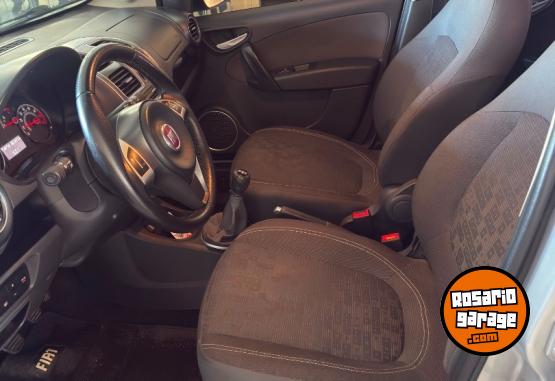 Autos - Fiat PALIO ATTRACTIVE 1.4 2017 Nafta 115000Km - En Venta