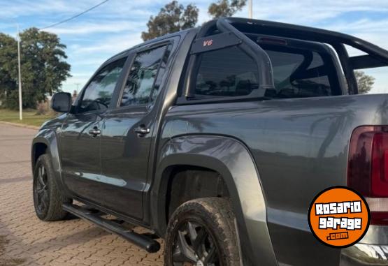 Camionetas - Volkswagen Amarok v6 2024 Diesel 100000Km - En Venta