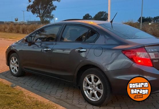Autos - Honda civic 2016 Nafta 140000Km - En Venta