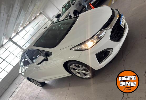 Autos - Fiat CRUZE 1.4 4P TURBO LT AT 2023 Nafta 64537Km - En Venta