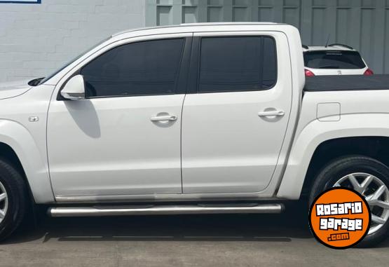 Camionetas - Volkswagen AMAROK V6 2021 Diesel 160000Km - En Venta