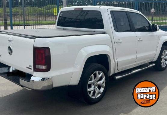 Camionetas - Volkswagen AMAROK V6 2021 Diesel 160000Km - En Venta