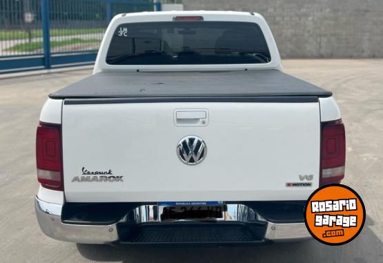 Camionetas - Volkswagen AMAROK V6 2021 Diesel 160000Km - En Venta