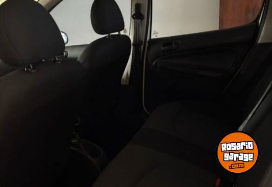 Autos - Peugeot 207 compact 2014 Nafta 85000Km - En Venta