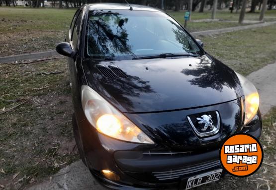Autos - Peugeot 207 2011 GNC 200000Km - En Venta