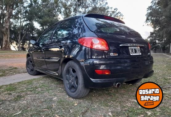 Autos - Peugeot 207 2011 GNC 200000Km - En Venta