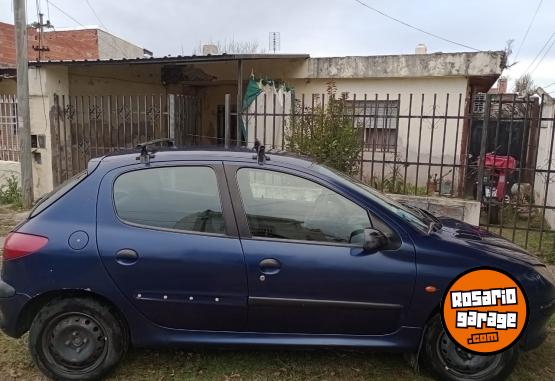 Autos - Peugeot 206 2000 Nafta 111111Km - En Venta