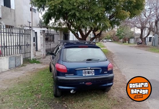 Autos - Peugeot 206 2000 Nafta 111111Km - En Venta