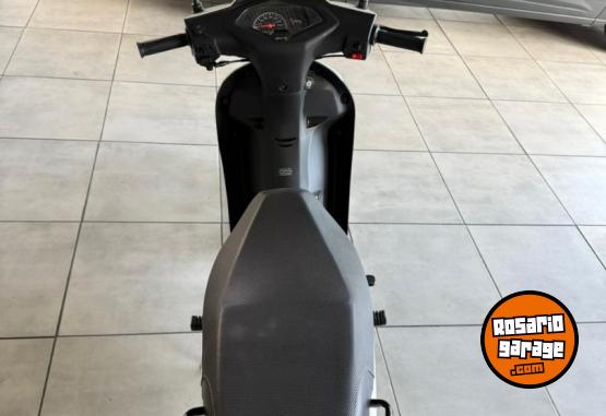 Motos - IKA Slalom 2025 Nafta 4000Km - En Venta