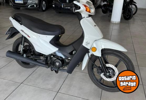 Motos - IKA Slalom 2025 Nafta 4000Km - En Venta