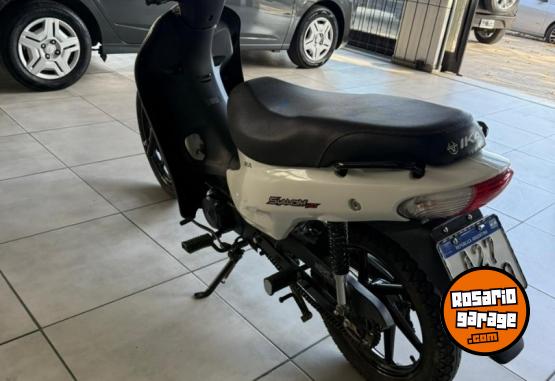 Motos - IKA Slalom 2025 Nafta 4000Km - En Venta