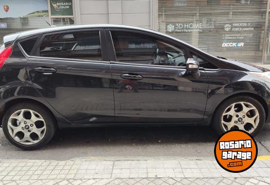 Autos - Ford FIESTA KINETIC TITANIUM 2012 Nafta 155000Km - En Venta