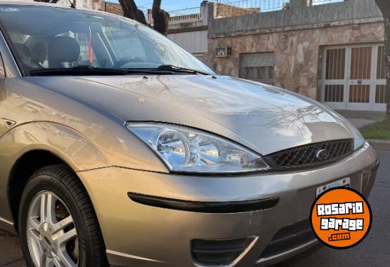 Autos - Ford Focus 2005 GNC 201000Km - En Venta