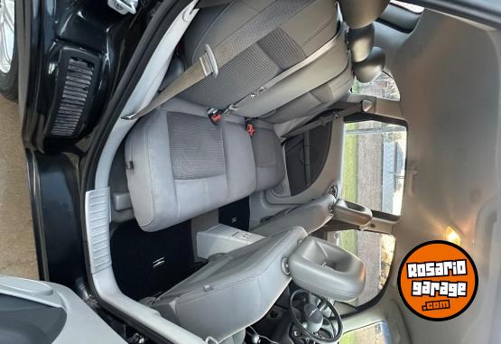 Autos - Chrysler Pt cruiser touring 2011 Nafta 137000Km - En Venta
