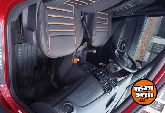 Autos - Renault Sandero stepway 2022 Nafta 47000Km - En Venta