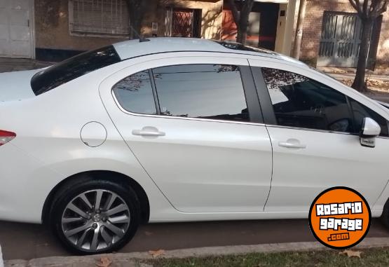 Autos - Peugeot 408 feline HDI 2018 Diesel 130000Km - En Venta