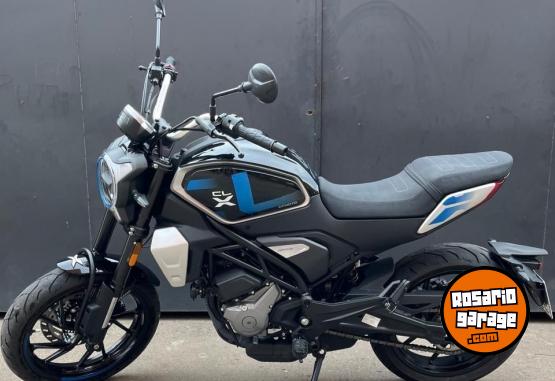 Motos - CF CXL 300 2024 Nafta 1100Km - En Venta