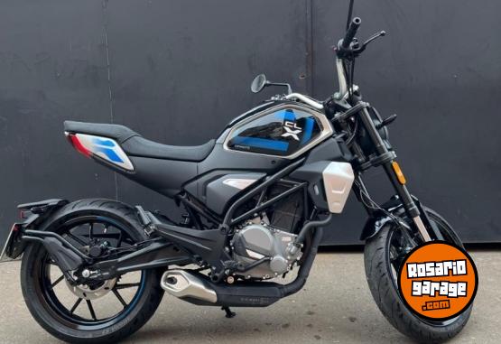 Motos - CF CXL 300 2024 Nafta 1100Km - En Venta