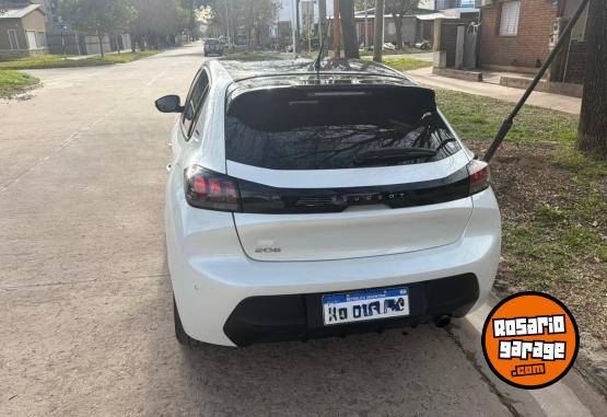 Autos - Peugeot 208 style 2023 Nafta 18000Km - En Venta