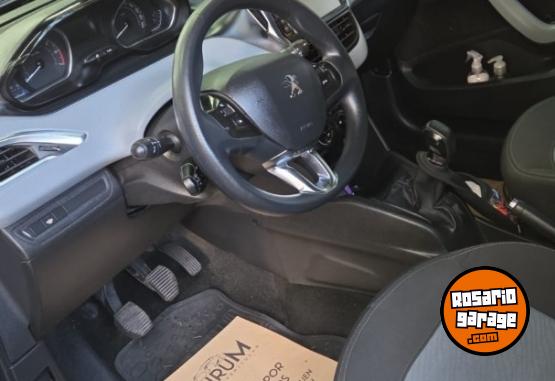 Autos - Peugeot 208 Allure 1.6 2015 Nafta 79600Km - En Venta