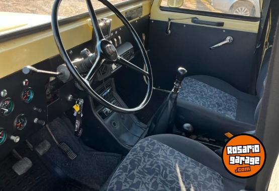 Camionetas - Jeep IKA 1983 GNC 1Km - En Venta