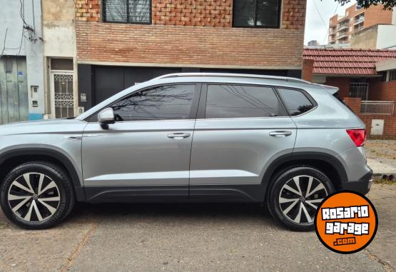 Autos - Volkswagen Taos highline 1ra mano pe 2021 Nafta 90000Km - En Venta