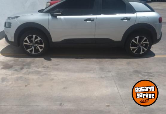 Autos - Citroen C4 cactus 2022 Nafta 36000Km - En Venta