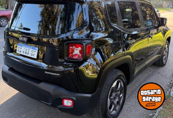 Camionetas - Jeep Renegade 2018 Nafta 93000Km - En Venta