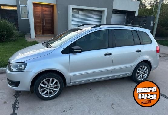 Autos - Volkswagen SURAN 2014 CONFORTLINE 2014 Nafta 105000Km - En Venta
