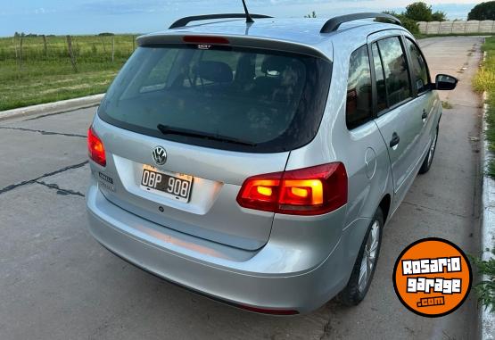 Autos - Volkswagen SURAN 2014 CONFORTLINE 2014 Nafta 105000Km - En Venta