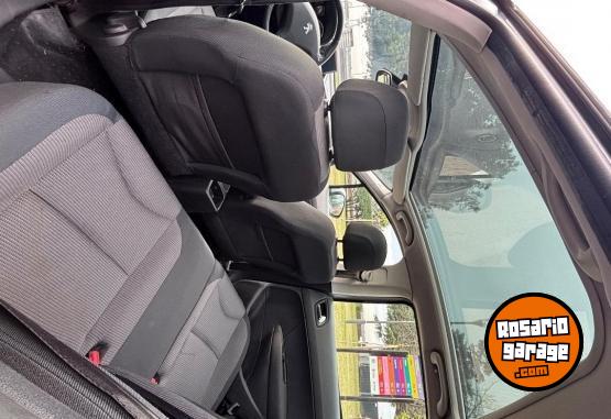 Autos - Peugeot 308 Allure Nav 2013 Nafta 75000Km - En Venta