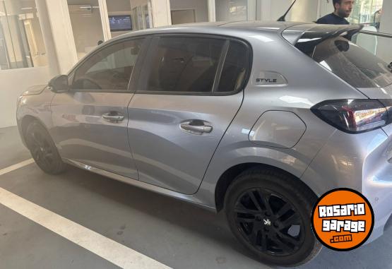 Autos - Peugeot 208 STYLE 2023 Nafta 36074Km - En Venta