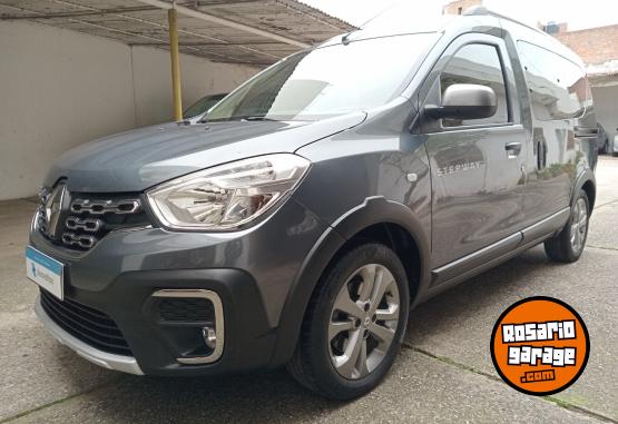 Utilitarios - Renault Kangoo II Stepway 1.6 SCE 2021 Nafta 55000Km - En Venta